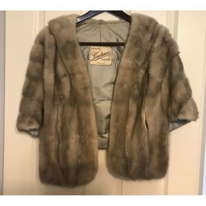 Lendner's Fur Shawl in Taupe